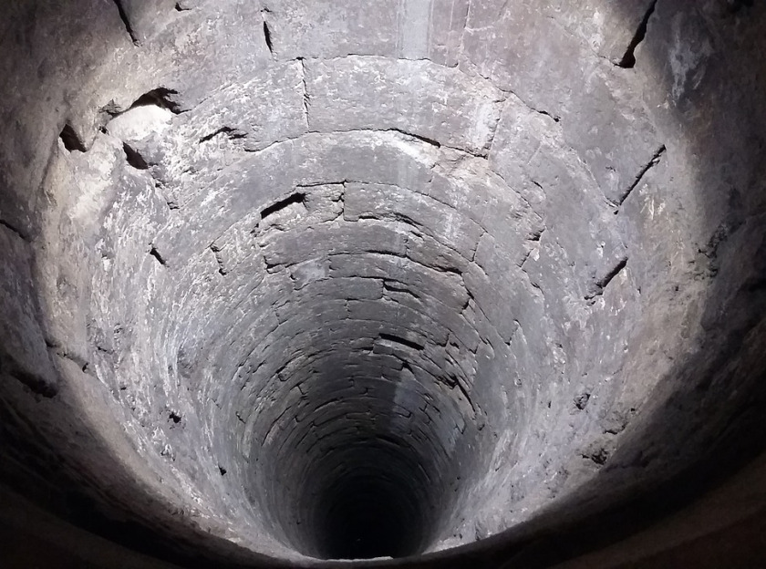 Quin significat té l’aigua en la trobada entre Jesús i la samaritana?